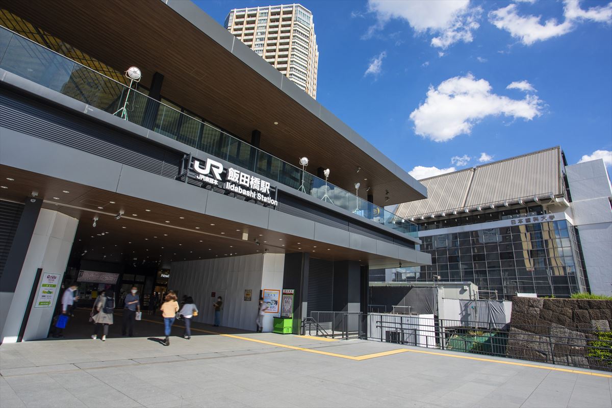飯田橋駅の住みやすさを徹底解説！周辺のオススメスポットも紹介。