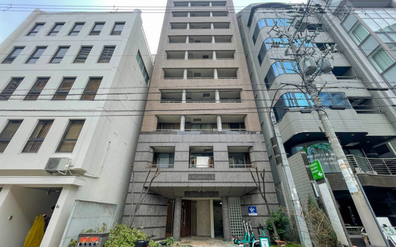 アットイン本町6