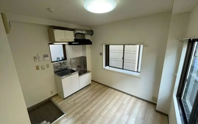 AP841 SUNRISE Residence 201